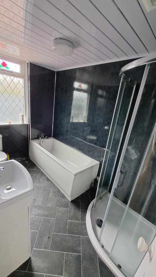 Beach & Tonic Beachside Chalet Humberston Екстер'єр фото