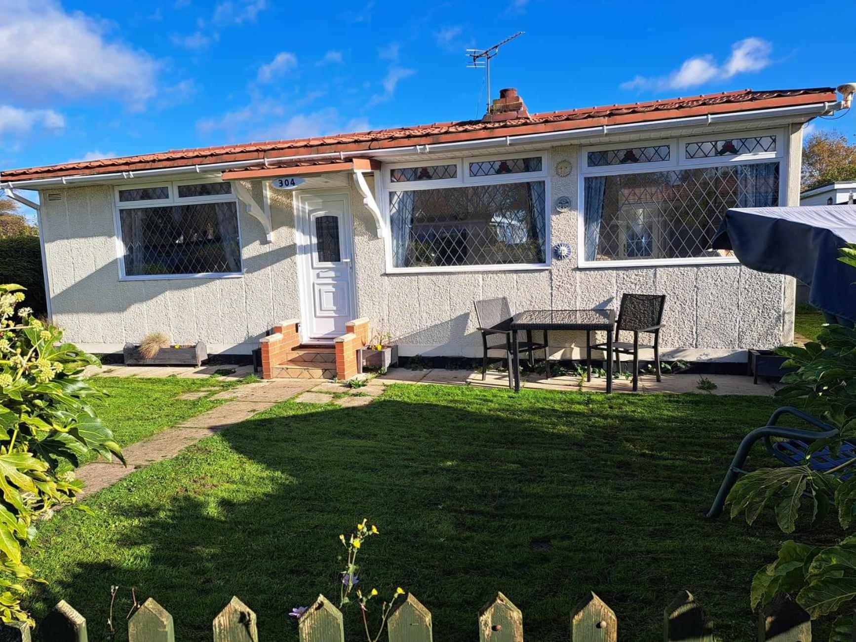 Beach & Tonic Beachside Chalet Humberston Екстер'єр фото
